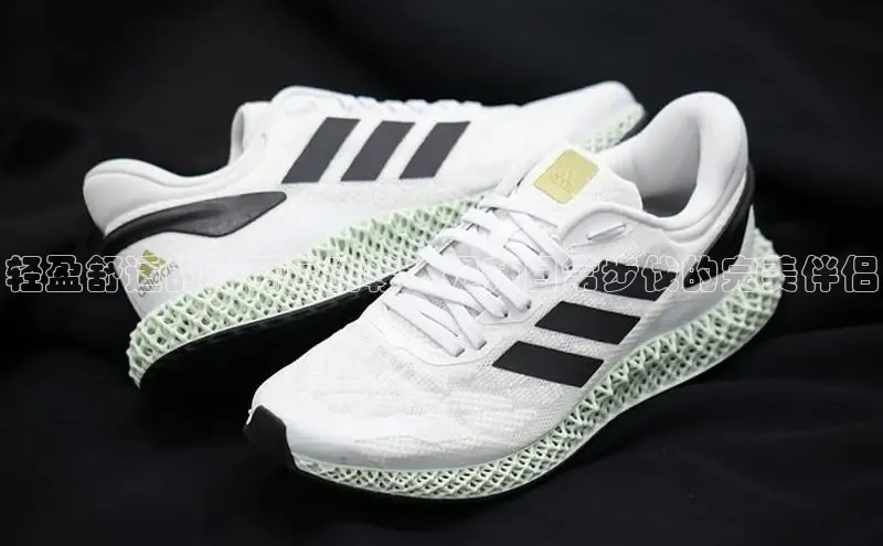 意昂2登录百度手机输入法轻盈舒适的浅帮运动鞋：提升日常步伐的完美伴侣